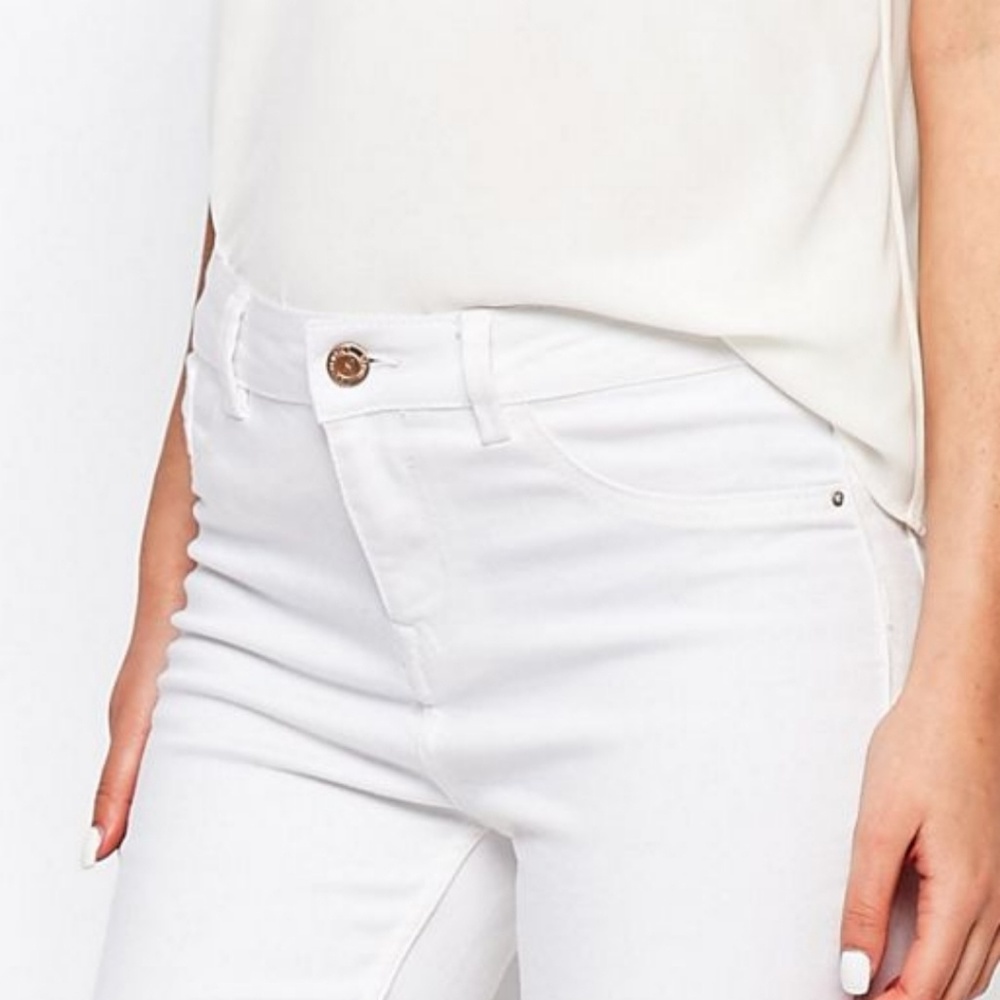 |New Look| Skinny Denim - Picture 2 of 4